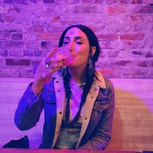 Meet your Posher, Tiffany